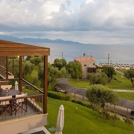 Athos - Luxury Seaside Komitsa