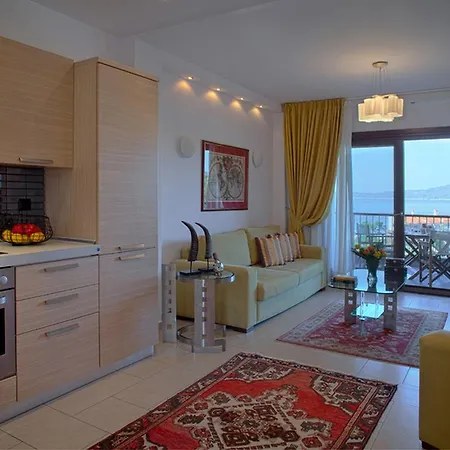 Athos - Luxury Seaside *