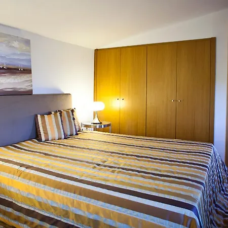 Athos - Luxury Seaside Komitsa